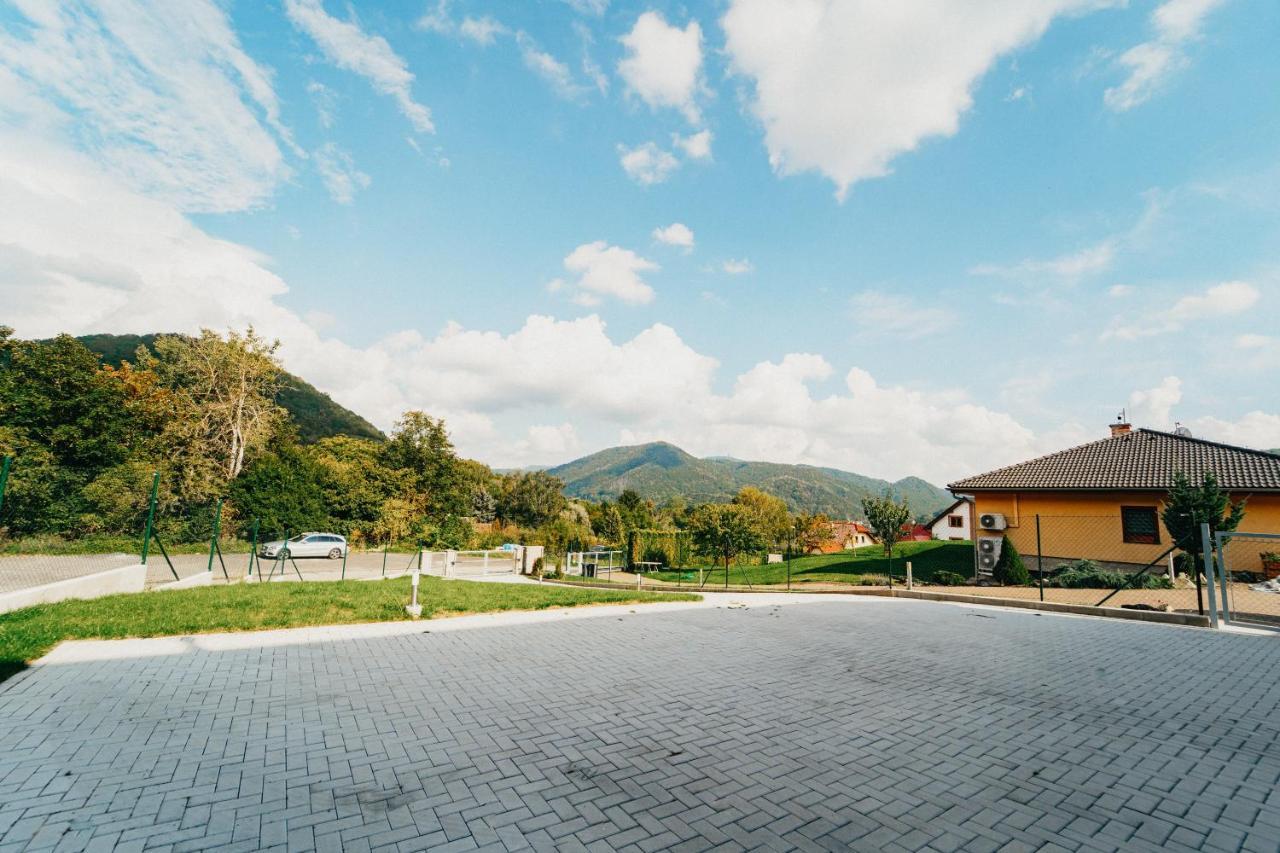 Apartman Na Palouku Povrly 外观 照片